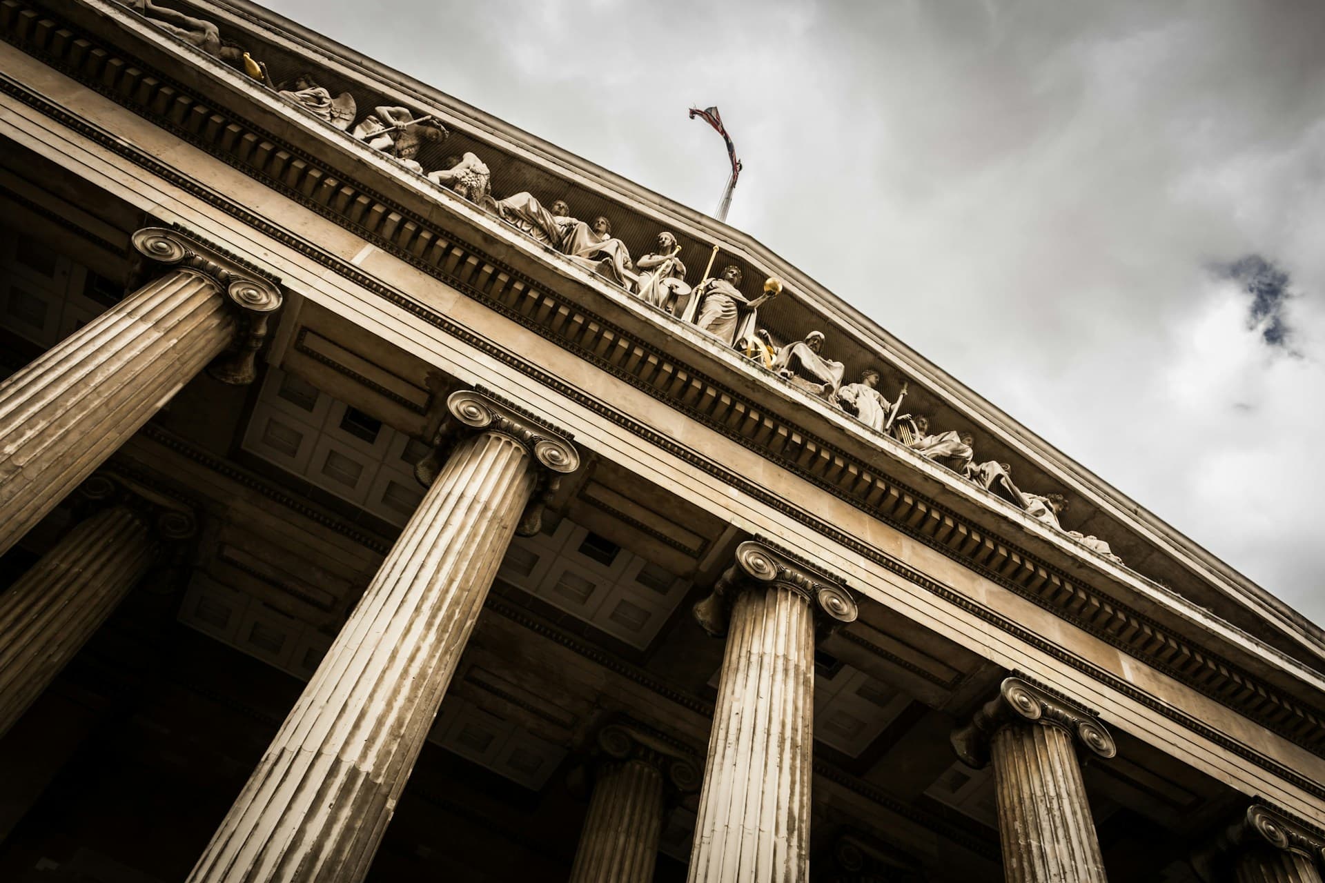 Colonnes d’un palais de justice