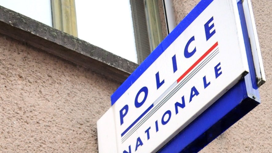 MAITRE MARTIAL JEUGUE DOUNGUE,Dépôt de plainte,Dépôt,Plainte,Permis de conduire,Perquisitions et saisies,Perquisitions,Saisies,Droit pénal et procédure pénale,Avocat,droit-penal-et-procedure-penale,Perquisition,Saisie